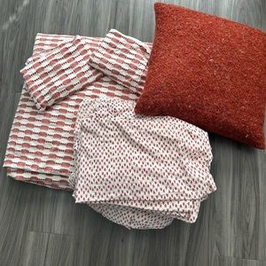 West elm bedding set.
